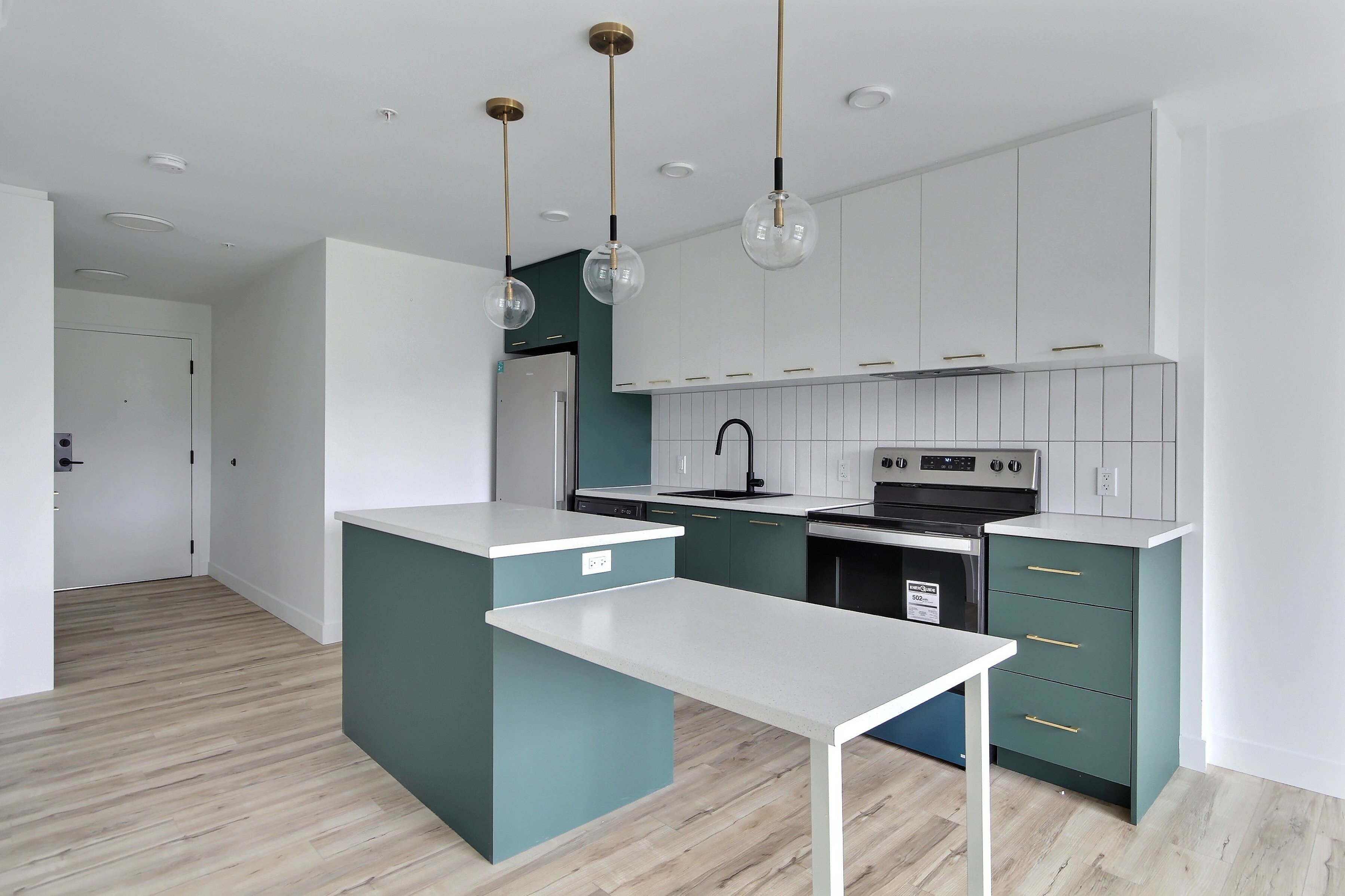 Logis-Experts - Appartements - 2463 Rue Évangéline - Espaces Lavida - 203 - 3