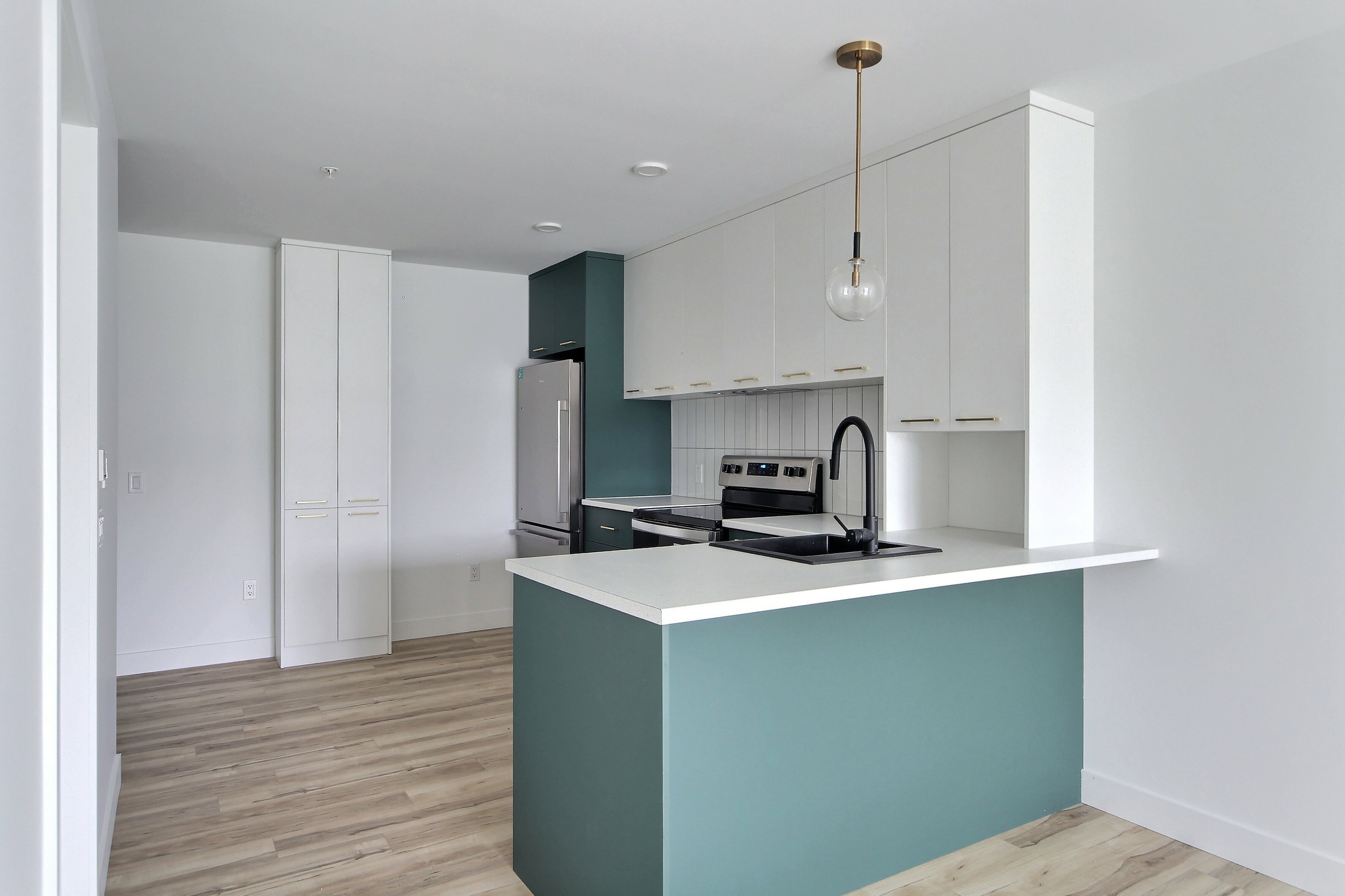 Logis-Experts - Appartements - 2463 Rue Évangéline - Espaces Lavida - 105 - 1