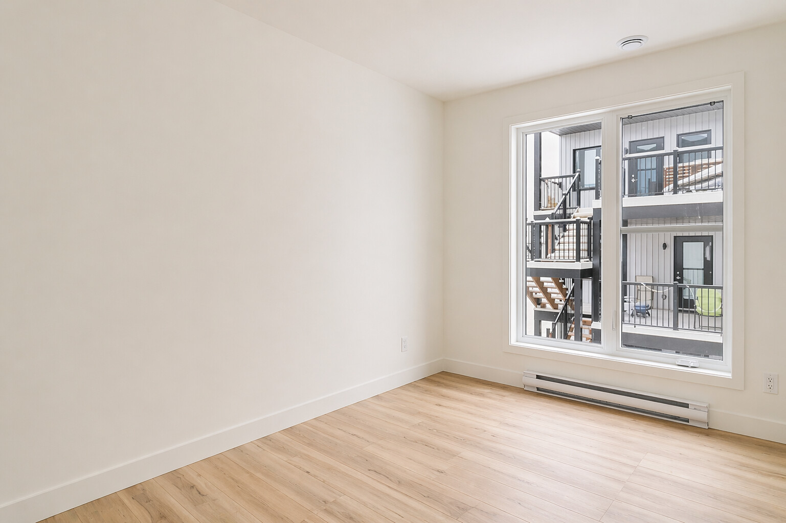 Logis-Experts - Appartements - 1069 Rue Des Ardennes - Le Arnaud - 5 - 5