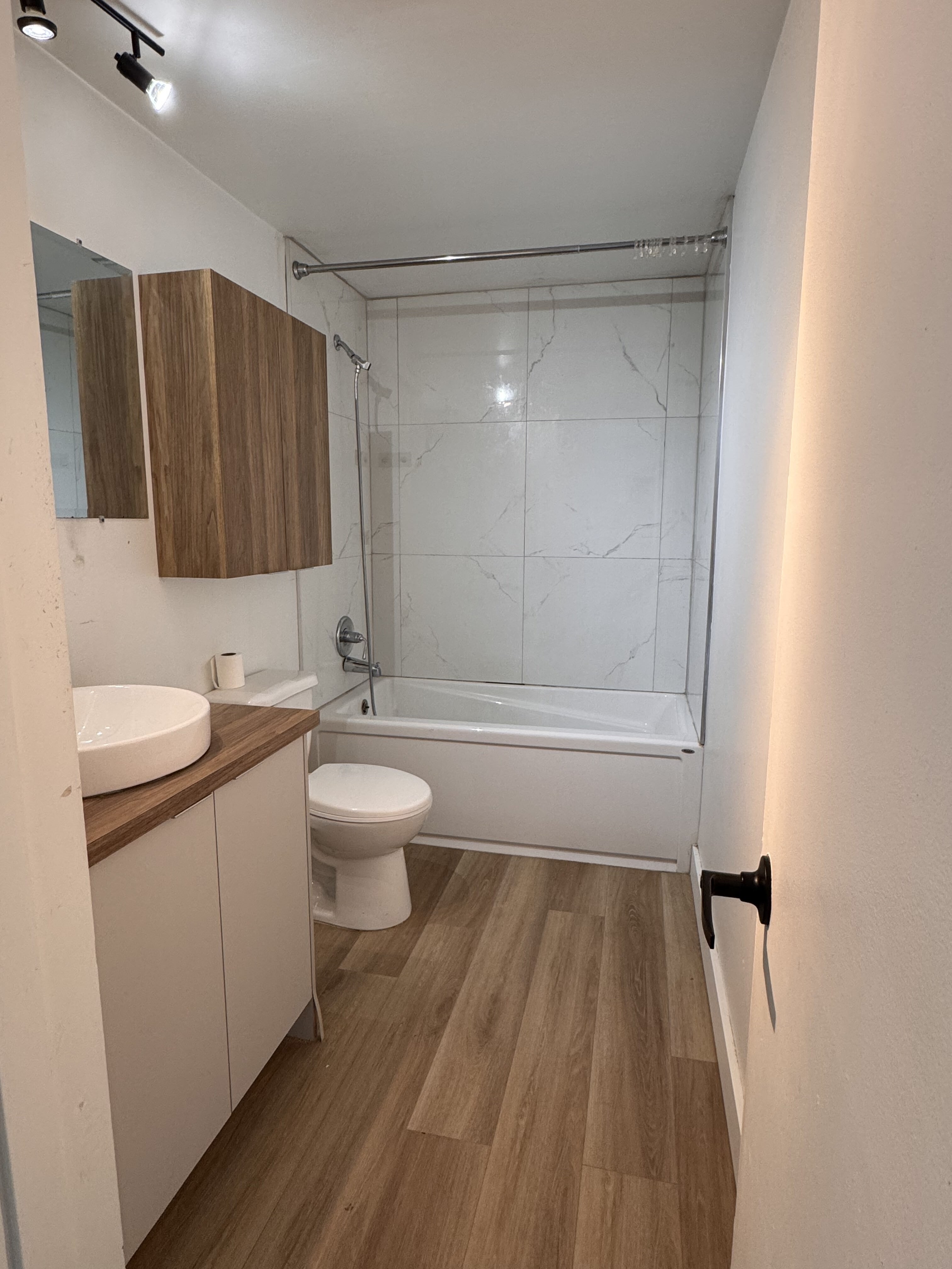 Logis-Experts - Appartements - 5340 À 5344 Rue Bossuet - Place Du Chateau - 5344-5 - 3