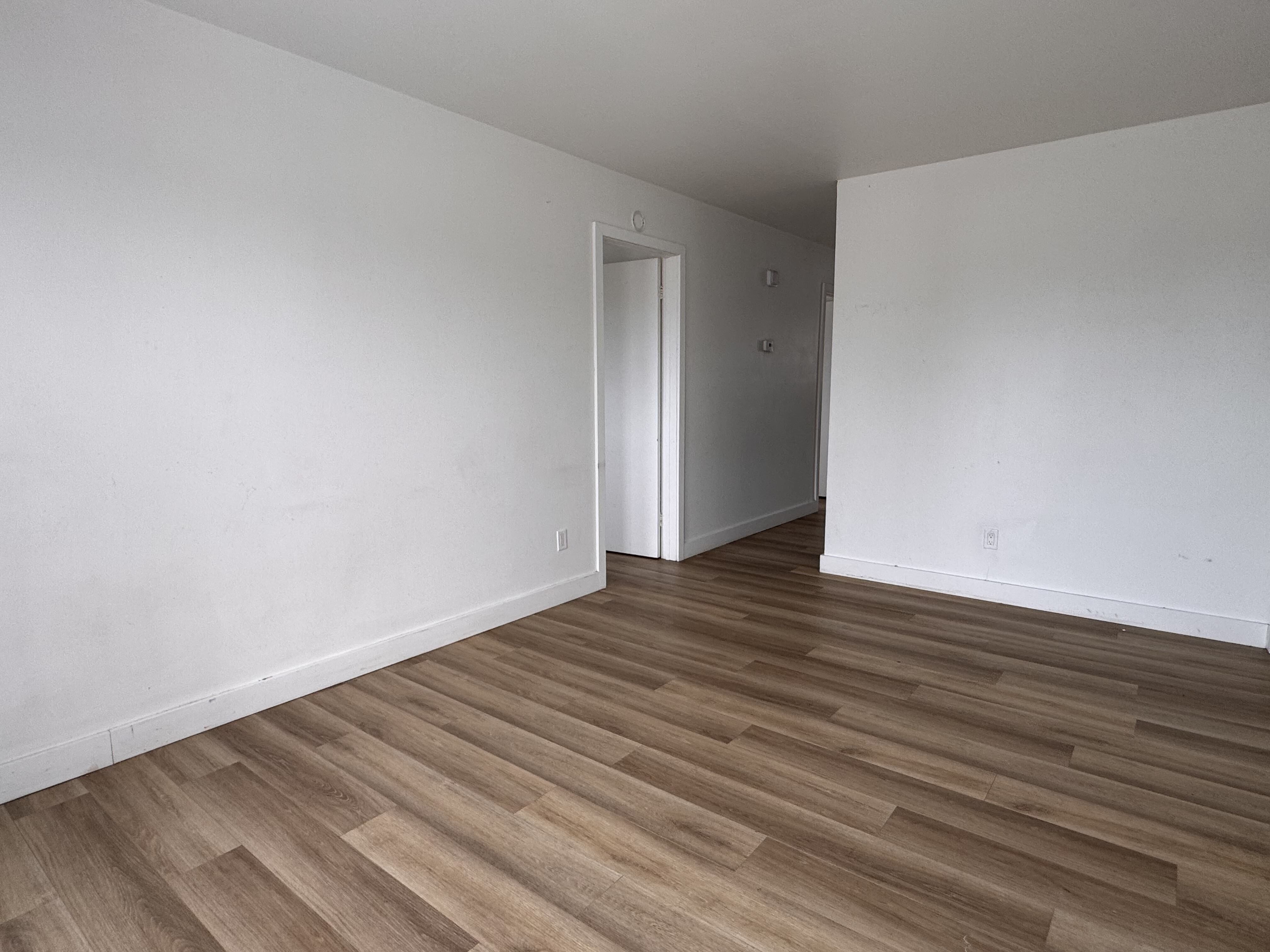 Logis-Experts - Appartements - 5340 À 5344 Rue Bossuet - Place Du Chateau - 5344-5 - 4