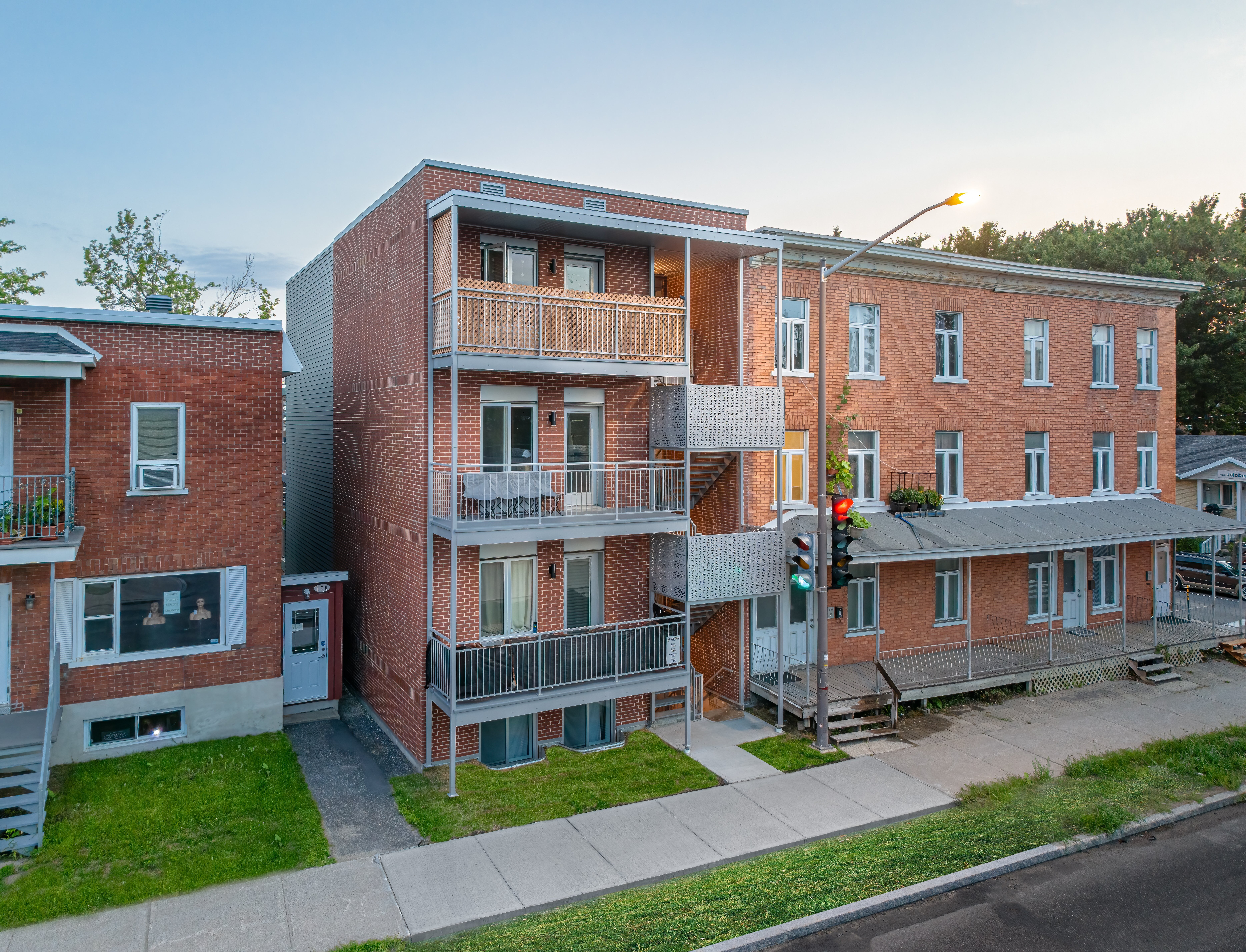 Logis-Experts - Immeubles - 176 B Avenue Eugène-Lamontagne - Image principale