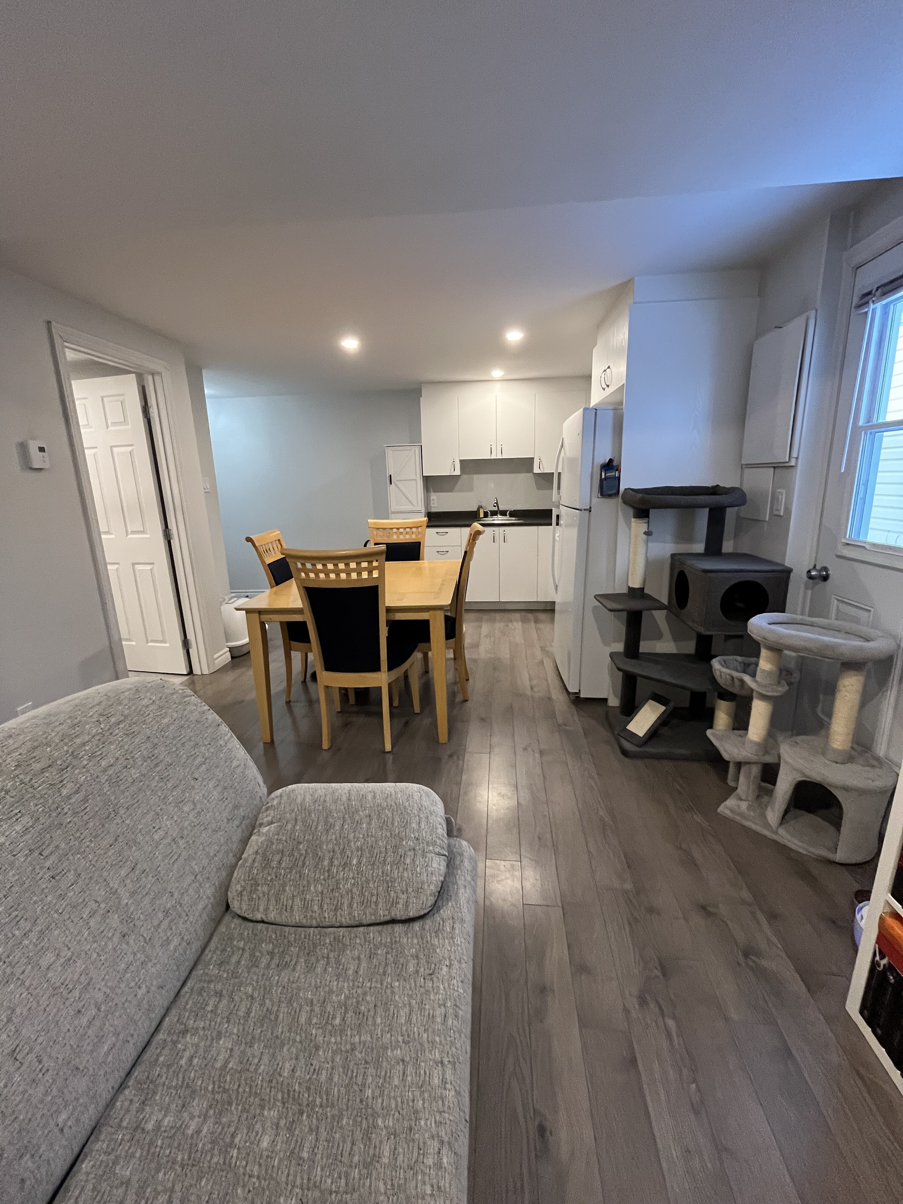 Logis-Experts - Appartements - 1976 Avenue De La Famille - 8 - 11