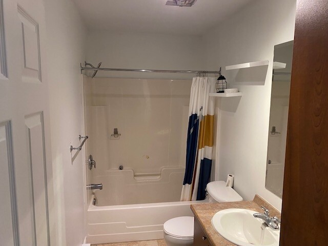 Logis-Experts - Appartements - 1151 À 1153 Boulevard Louis-Xiv - Le District - 1153-65 - 14