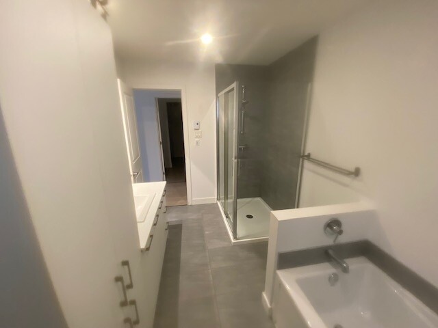Logis-Experts - Appartements - 7525 Rue De L'apogée - 1 - 4