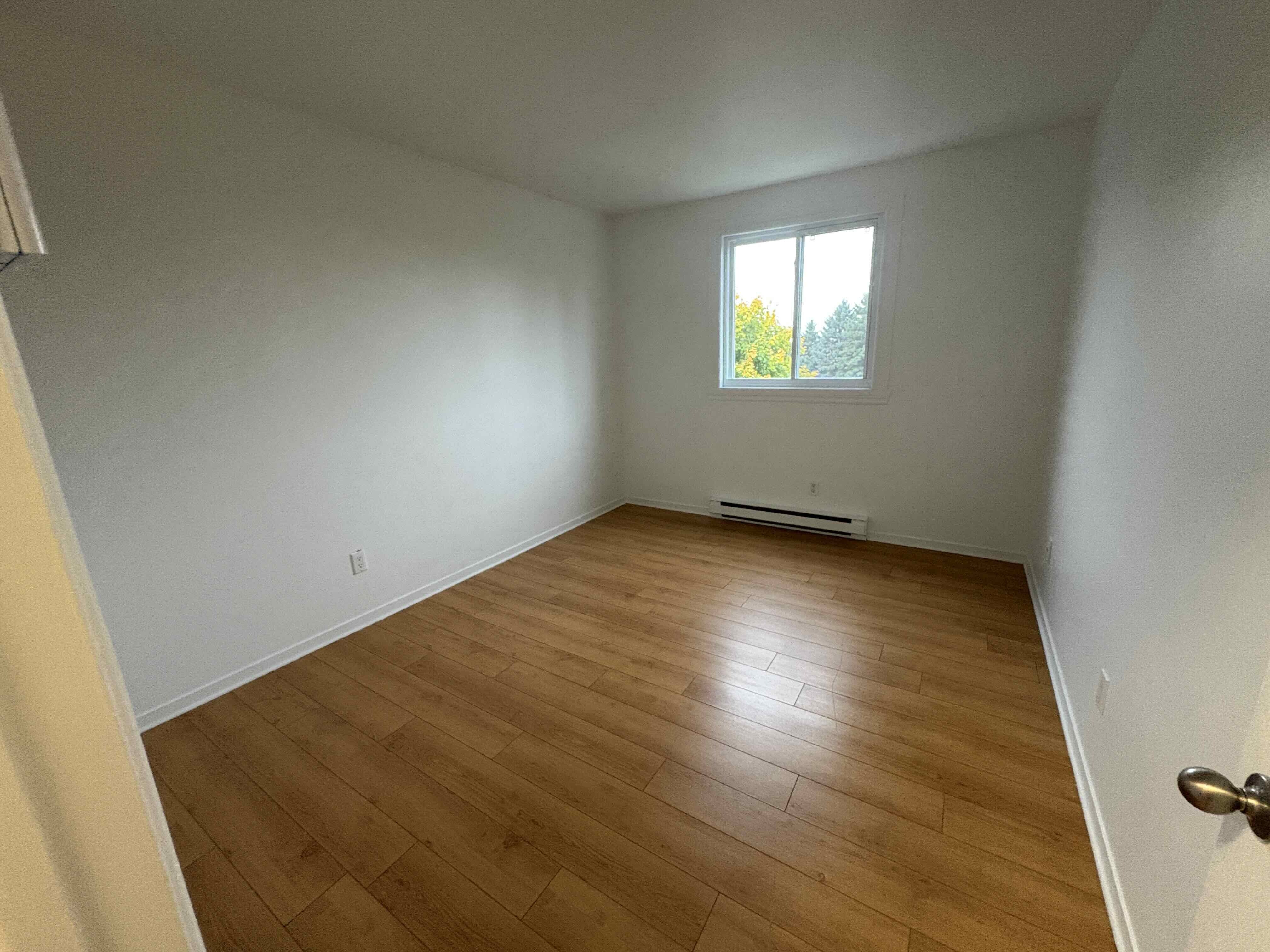 Logis-Experts - Appartements - 3126 Boulevard Neilson - 402 - 8