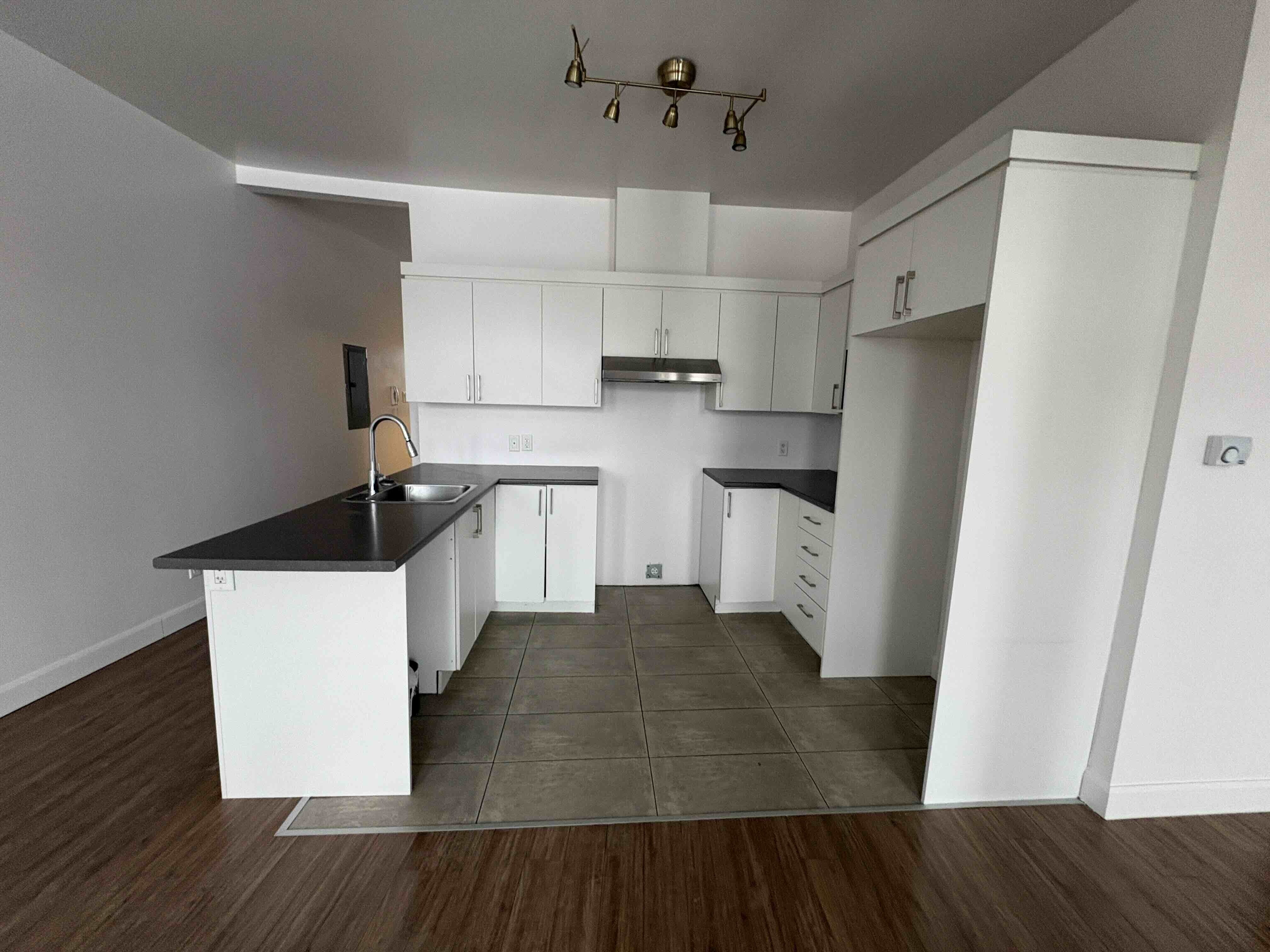 Logis-Experts - Appartements - 438 À 446 Rue Saint-Vallier Ouest - 444-32 - 13