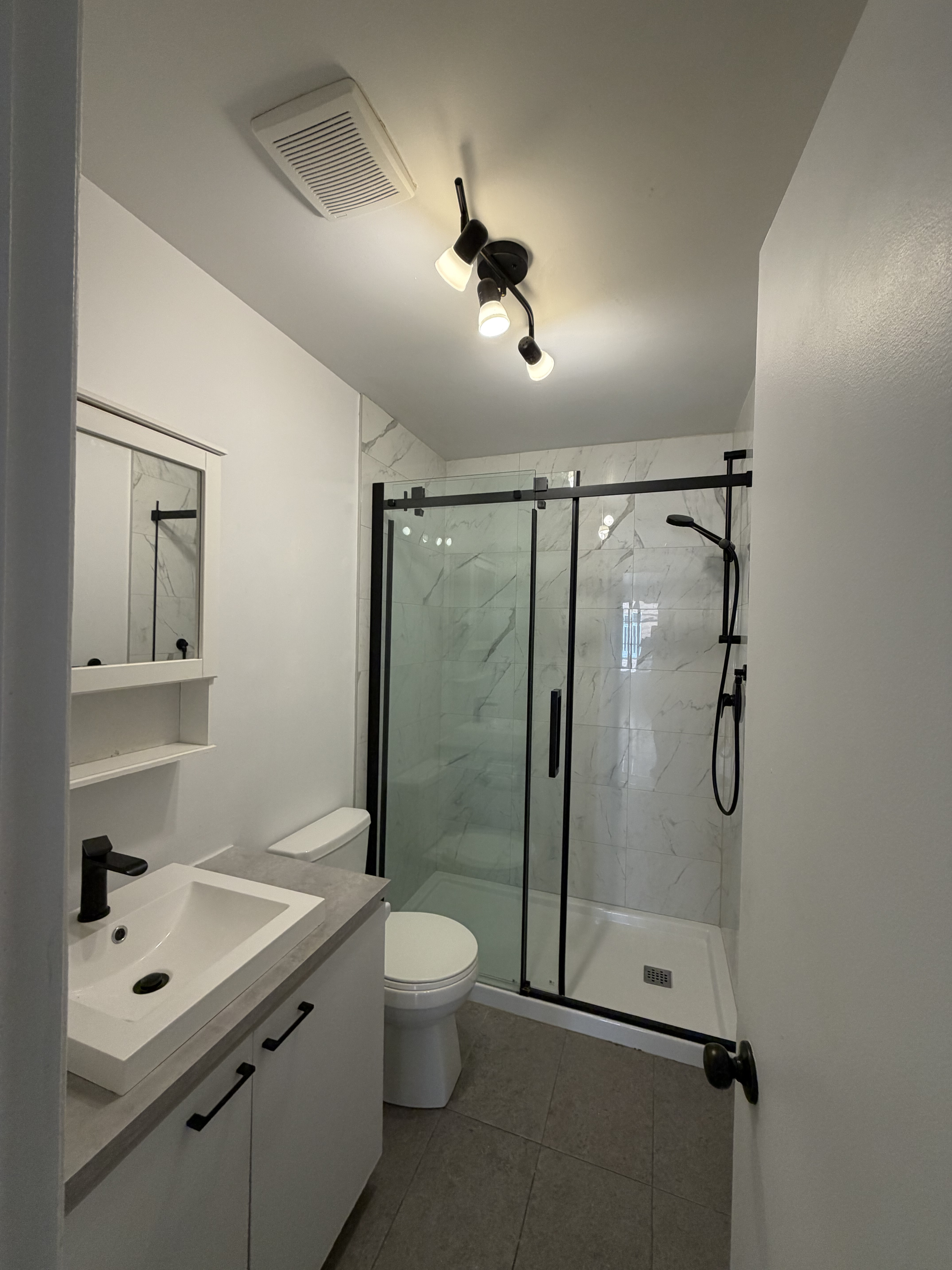 Logis-Experts - Appartements - 39-55 Rue Saint-François Est - 51-2 - 2