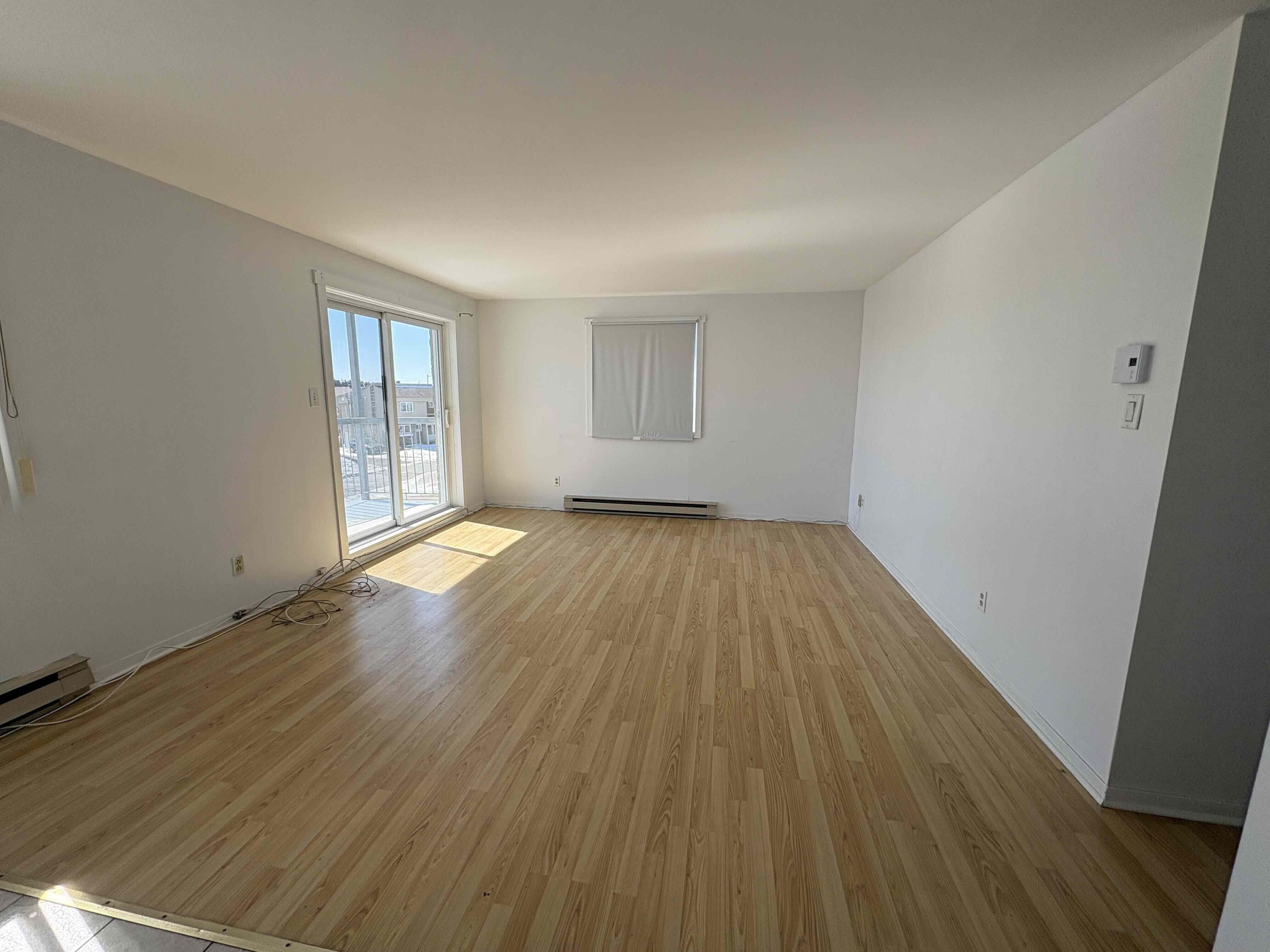 Logis-Experts - Appartements - 1395 Rue De L'oural - 14 - 2