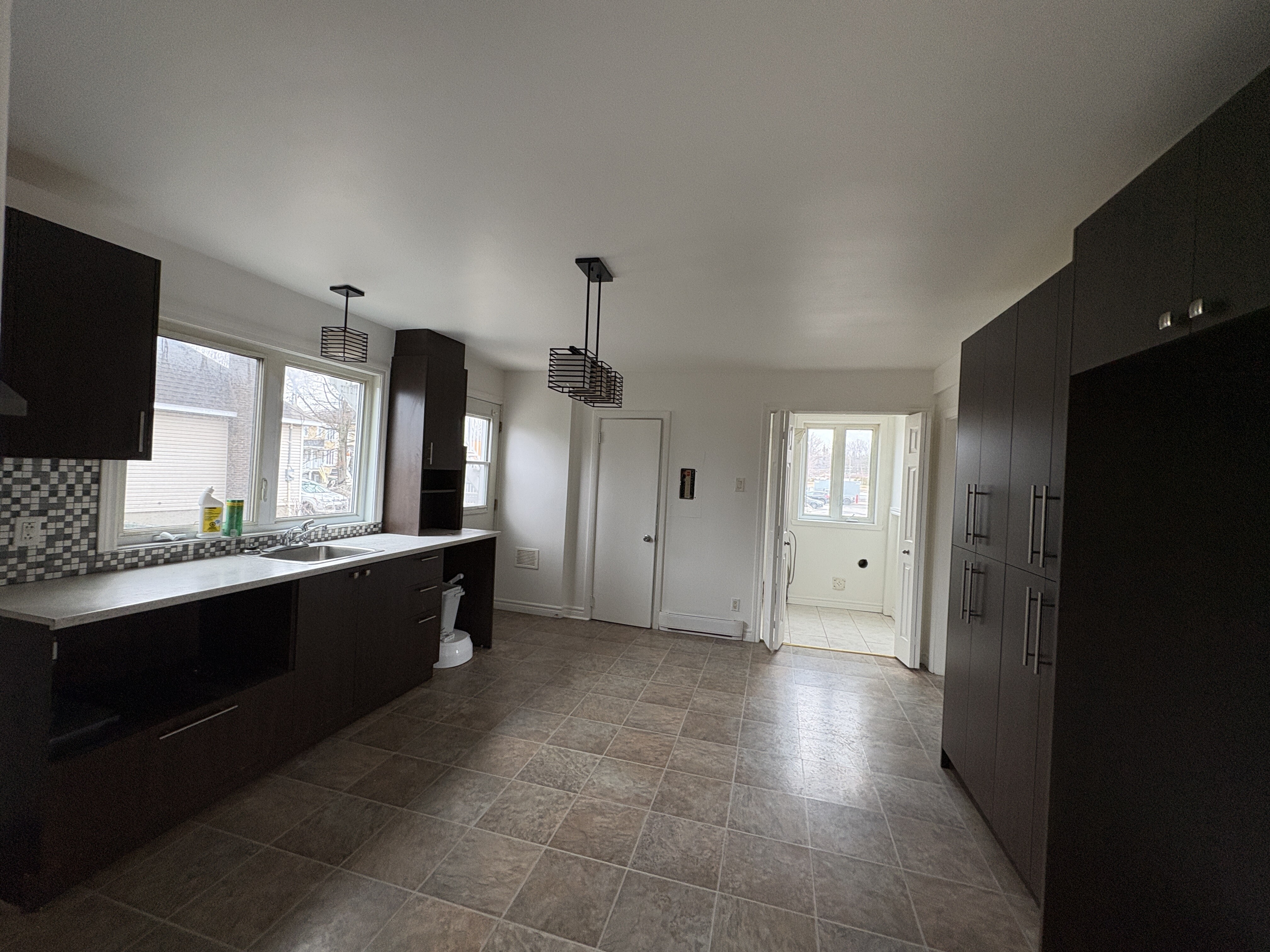 Logis-Experts - Appartements - 2515 À 2519 Avenue Lapierre - Le Mélo - 2517 - 10