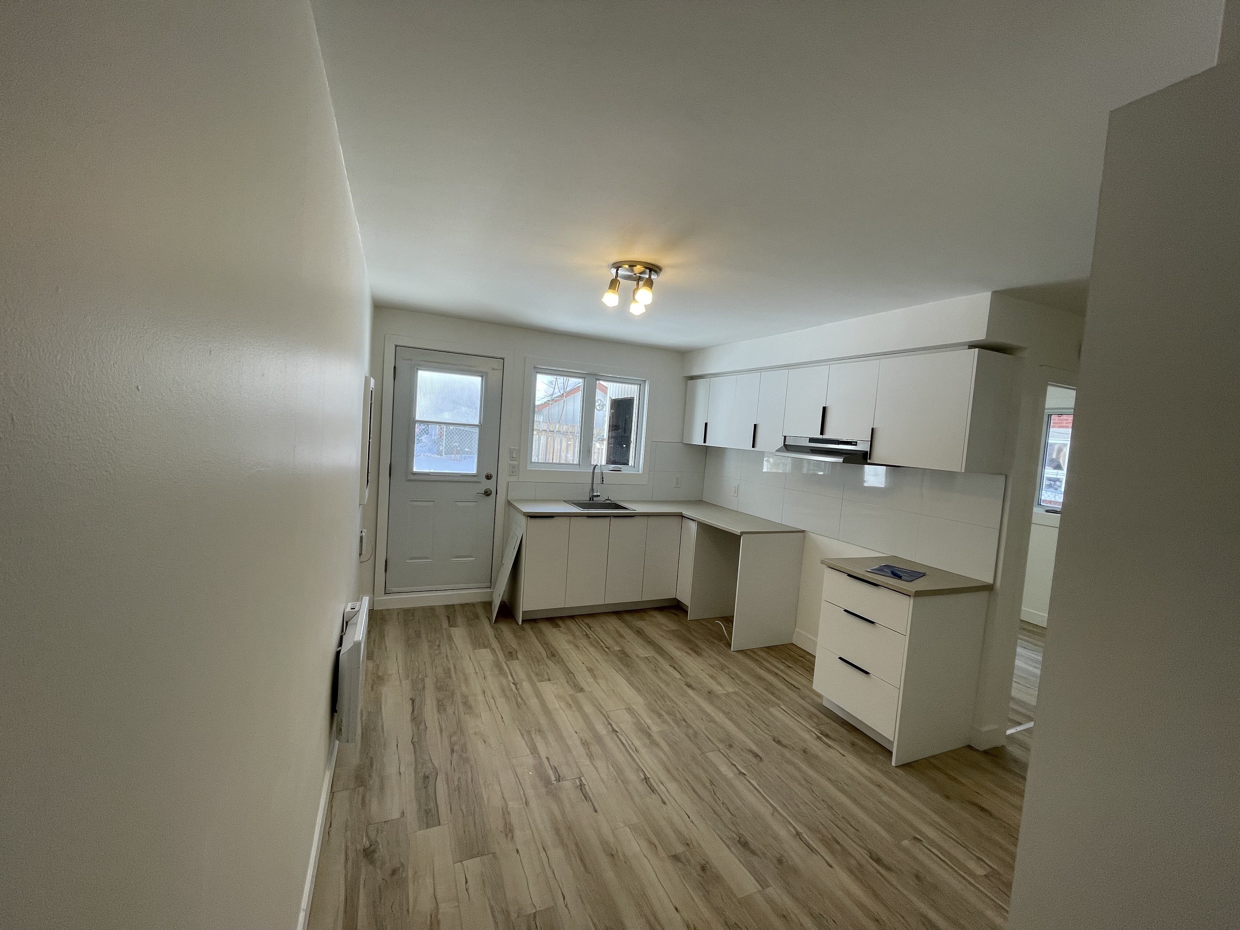 Logis-Experts - Appartements - 213 À 215 Rue Des Chênes Ouest - 215-2 - 4