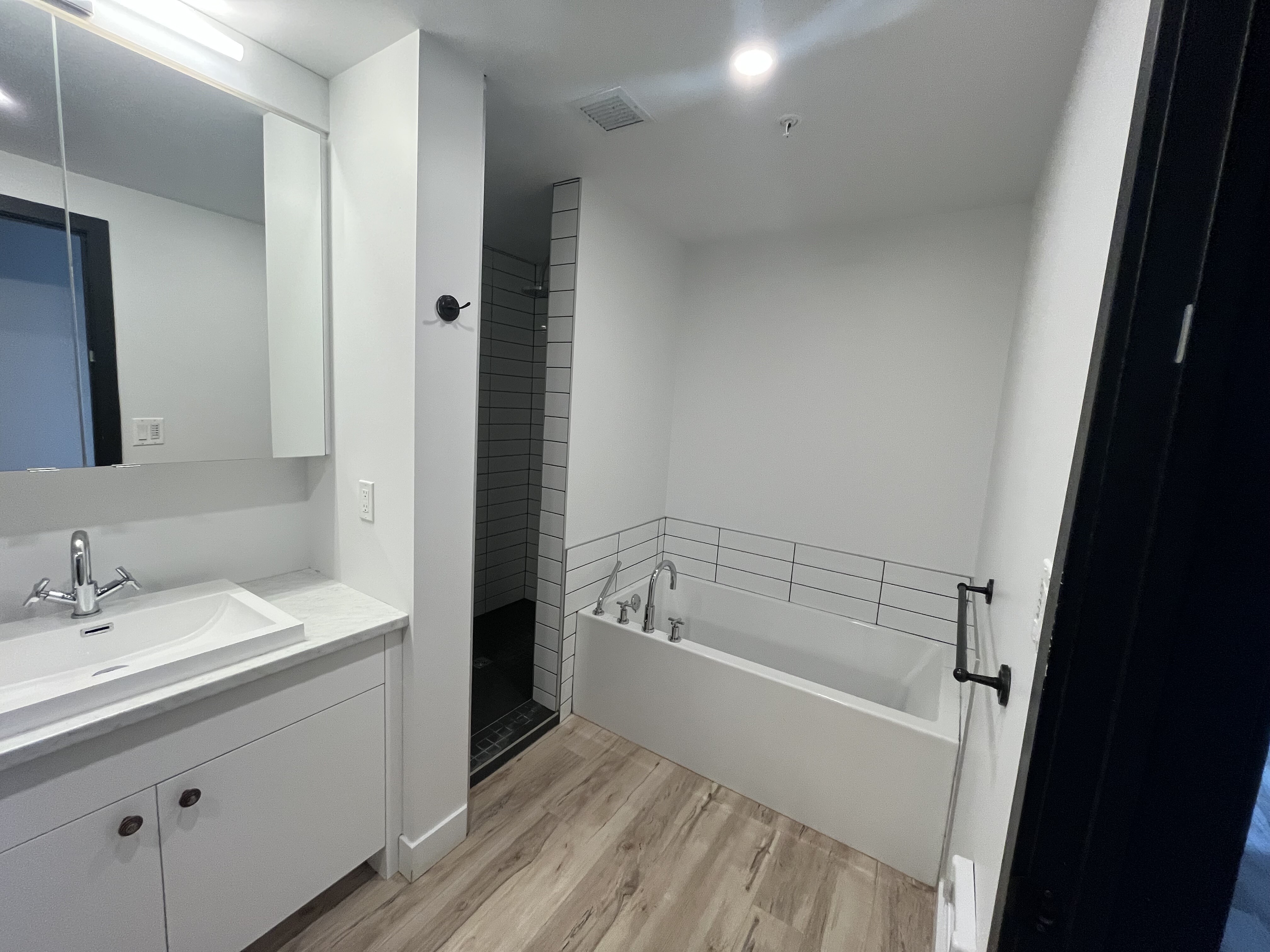 Logis-Experts - Appartements - 508 Rue Saint-Vallier Ouest - Le Saint-Sô - 411 - 1