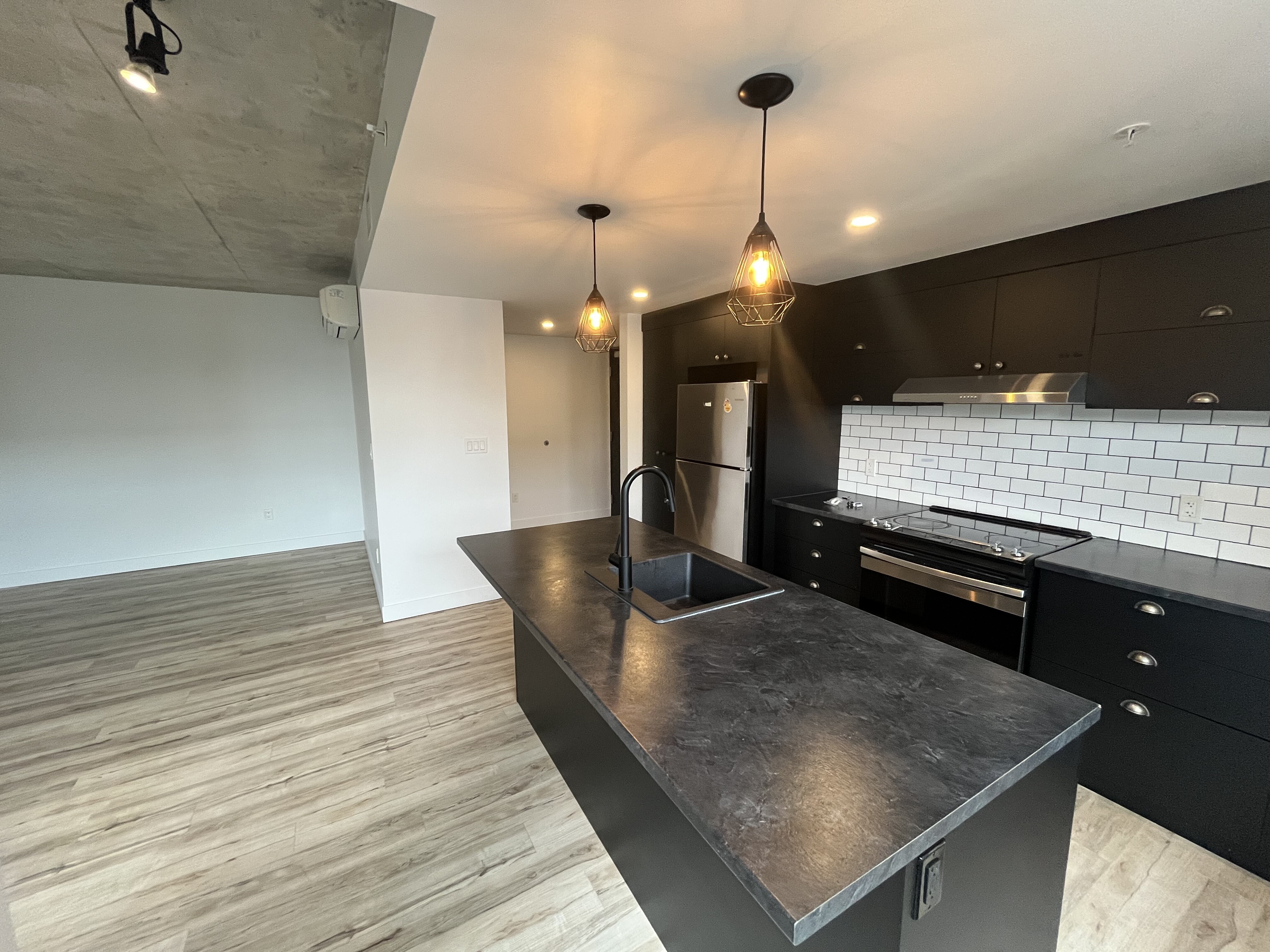 Logis-Experts - Appartements - 508 Rue Saint-Vallier Ouest - Le Saint-Sô - 411 - 7