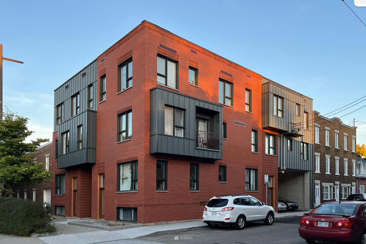 Logis-Experts - Immeubles - 447-455 Boulevard Charest Ouest - Image principale