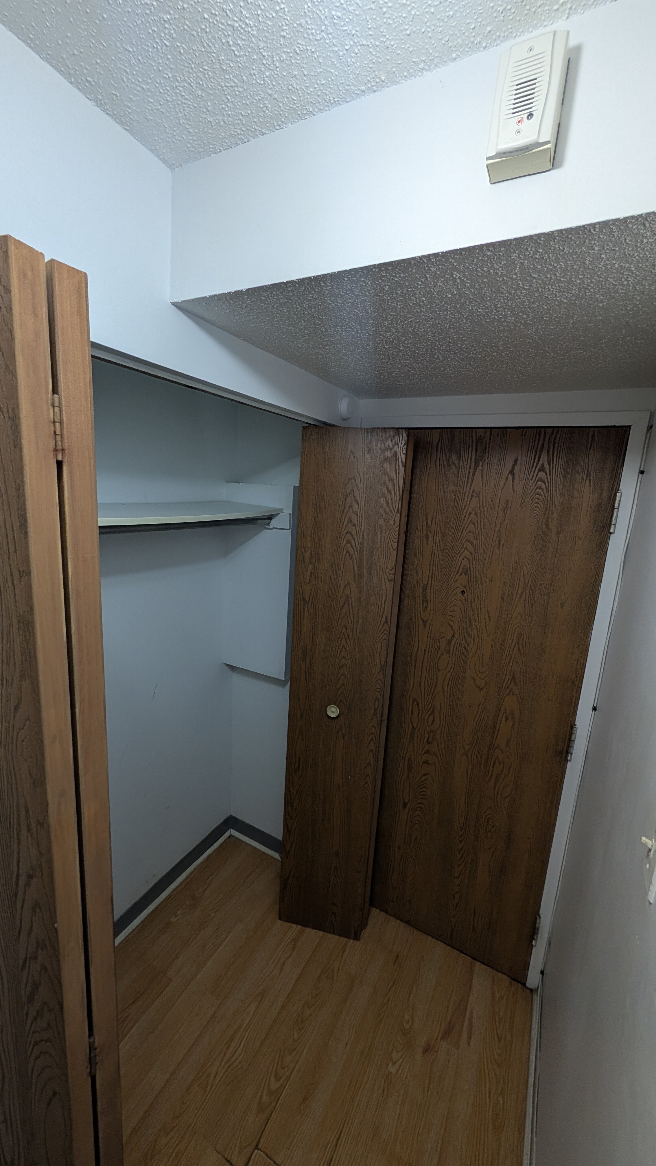 Logis-Experts - Appartements - 5386 Rue Bossuet - Place Du Chateau - 103 - 1