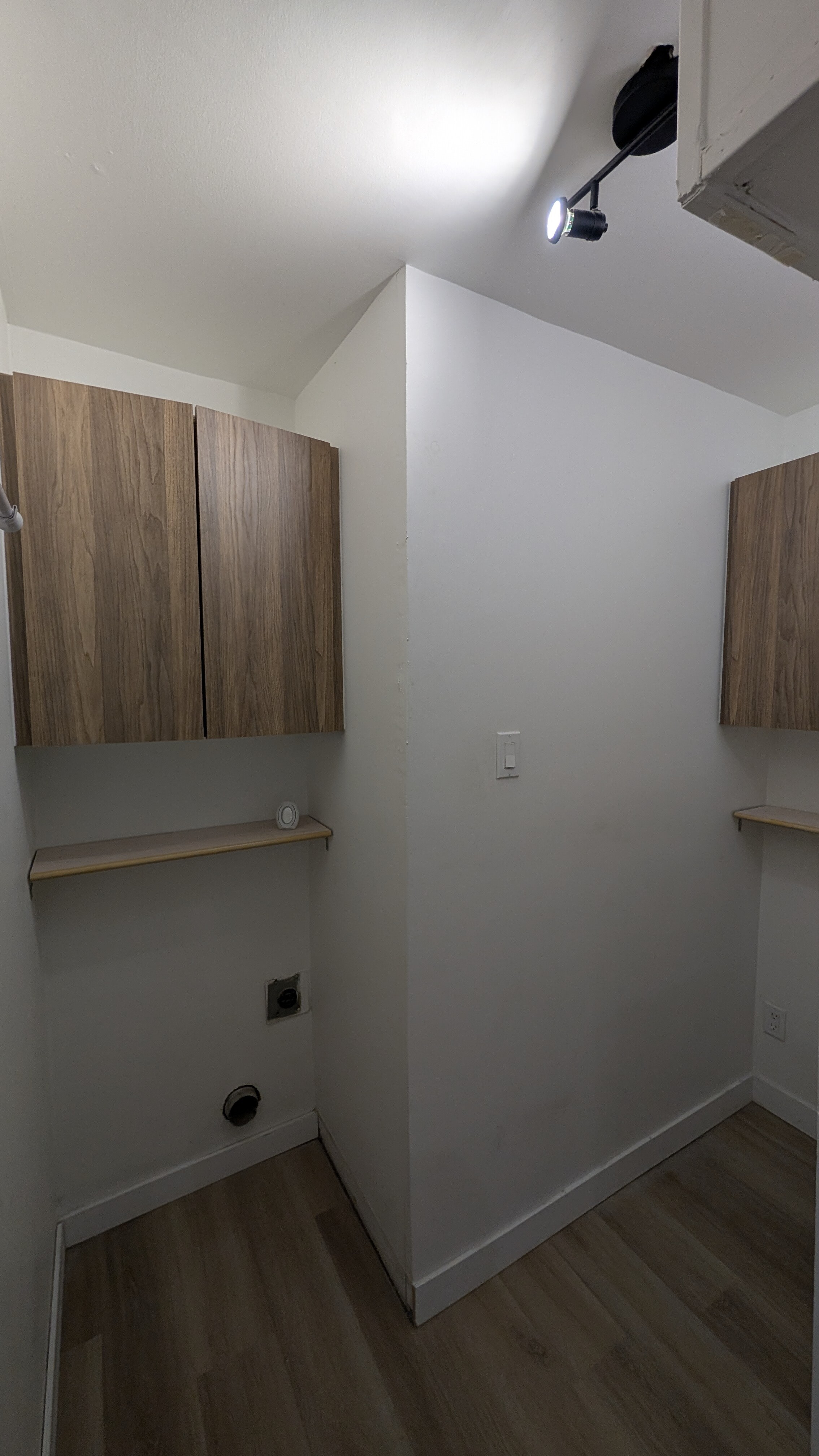 Logis-Experts - Appartements - 5362 Rue Bossuet - Place Du Chateau - 6 - 4