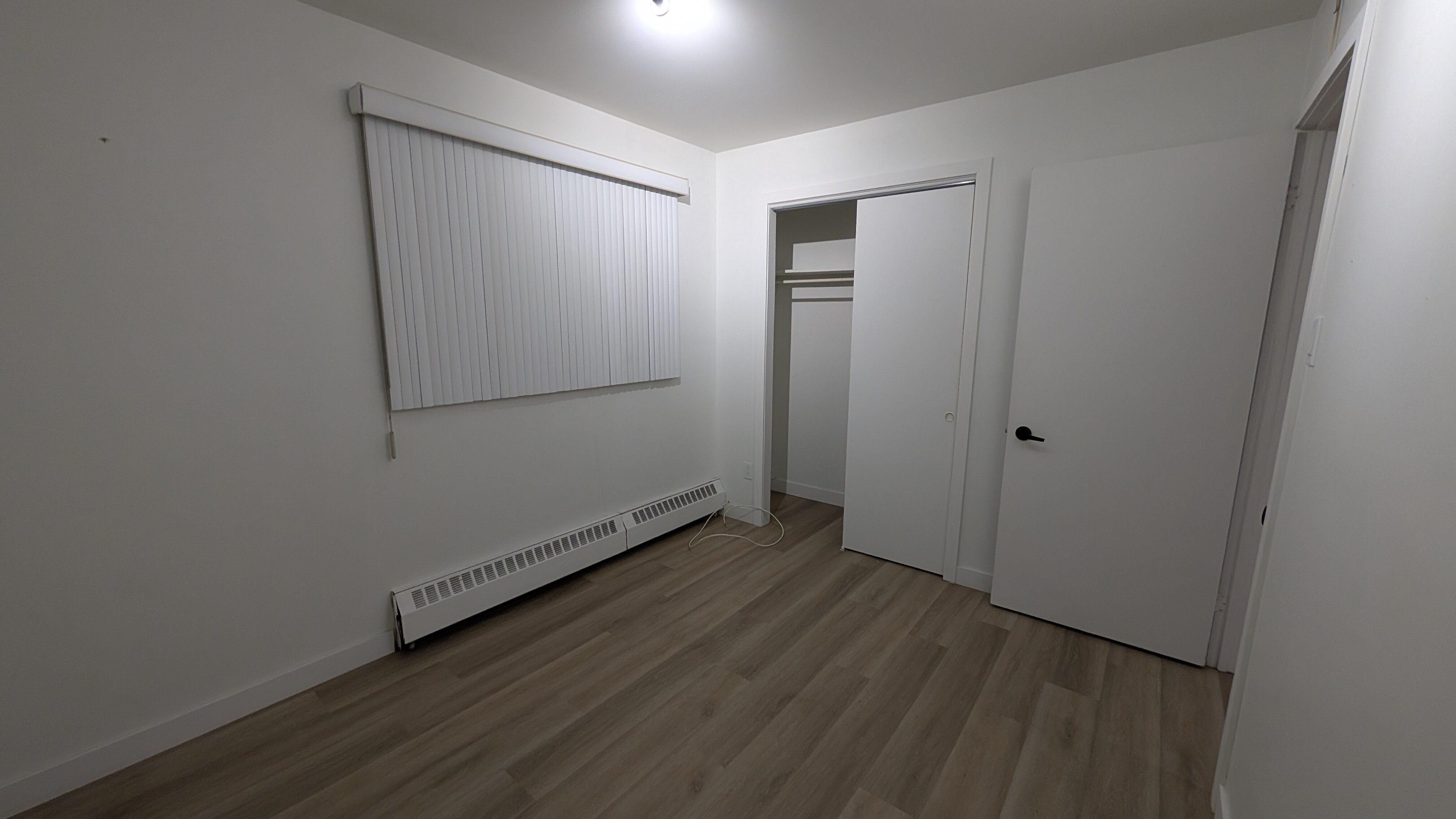 Logis-Experts - Appartements - 5362 Rue Bossuet - Place Du Chateau - 6 - 2