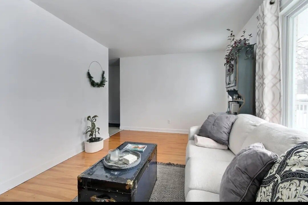 Logis-Experts - Appartements - 2885 Avenue Dumas - 5 - 3